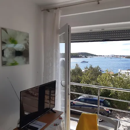 Varazdinci * Rogoznica (Sibenik-Knin)