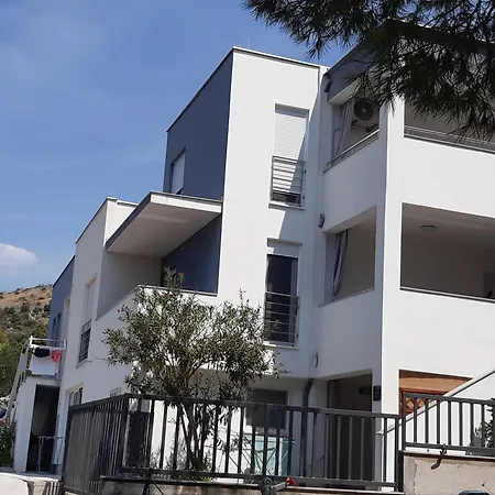 Varazdinci Apartment