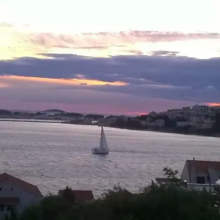 Varazdinci Rogoznica (Sibenik-Knin)