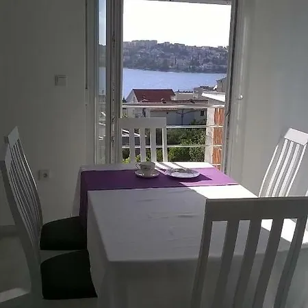 Varazdinci Rogoznica (Sibenik-Knin)