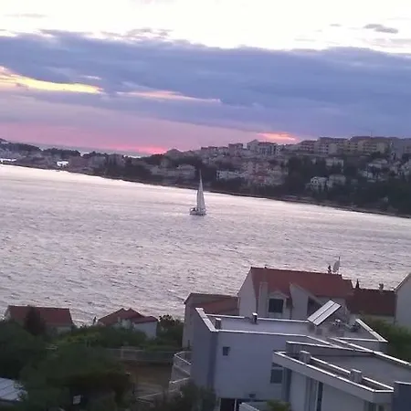 Varazdinci Rogoznica (Sibenik-Knin)