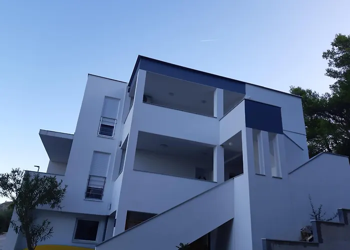 Varazdinci Apartment *